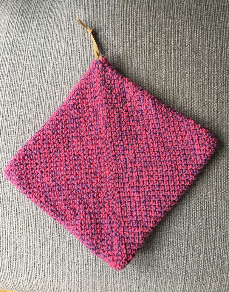 Virkad dubbel grytlapp - purple-pink